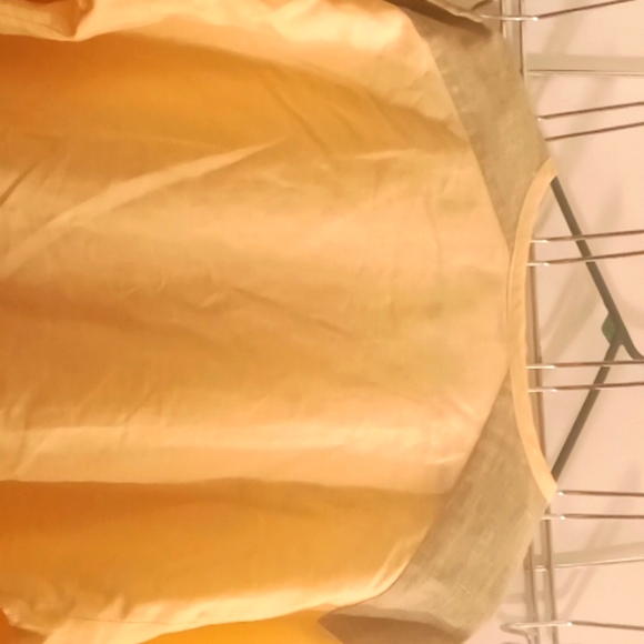 C.G. Designs tailored linen/cotton w/ reptile skin - Picture 6 of 6